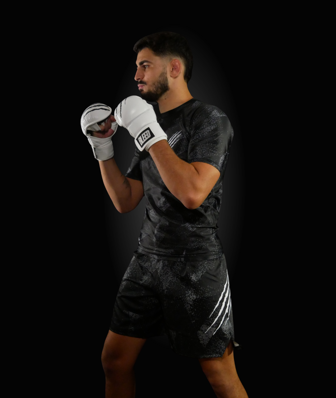 SHADOW Rashguard + Fight Shorts Set